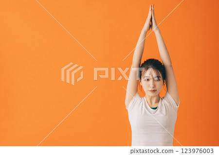 熱瑜珈圖片 123976003