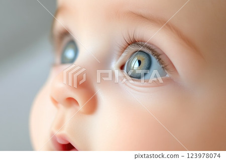 Curious Newborn Exploring the World 123978074