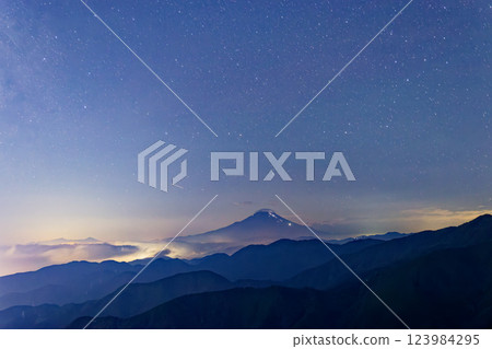 Mt. Fuji at night seen from the Tanzawa front ridge and Sannoto Mt. Fuji at night seen from the Tanzawa front ridge and Sannoto 123984295