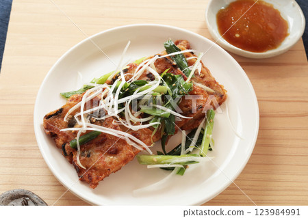Korean pancake  123984991