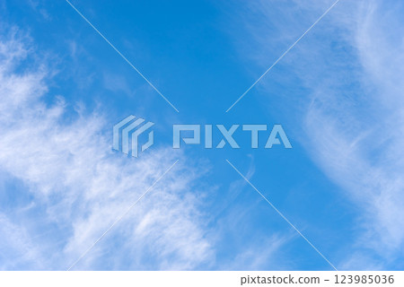 Nature and landscape material "Gradation of blue sky and thin clouds" Nature and landscape material "Gradation of blue sky and thin clouds" 123985036