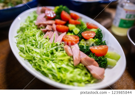 日本岡山家庭聚會的美味佳餚 123985844