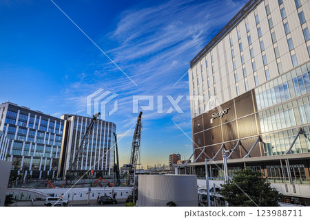 [千葉縣船橋市]船橋站週邊建築的街景 123988711