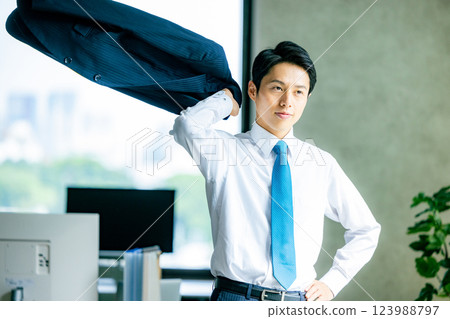 Men working in the office Men working in the office 123988797