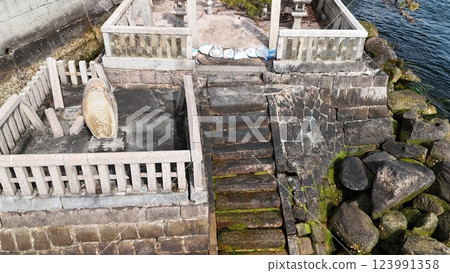 Ondo Strait [Ondo Bridge, Second Ondo Bridge, and Kiyomori Tomb] Drone aerial photography_KONDB_006 123991358