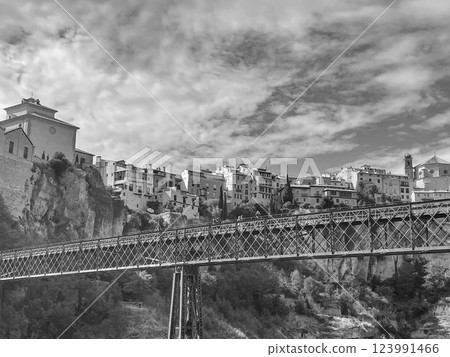 Spain: Historic walled city of Cuenca Spain: Historic walled city of Cuenca 123991466