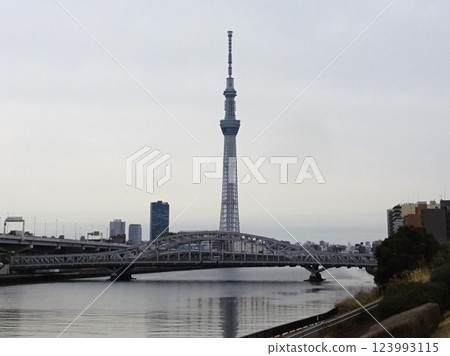 三月的天空 123993115