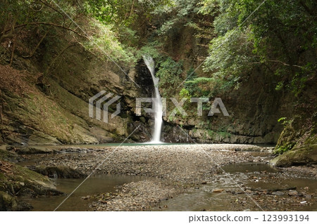 Ayu-gaeri Falls (Taitamachi, Mitoyo City, Kagawa Prefecture) 123993194