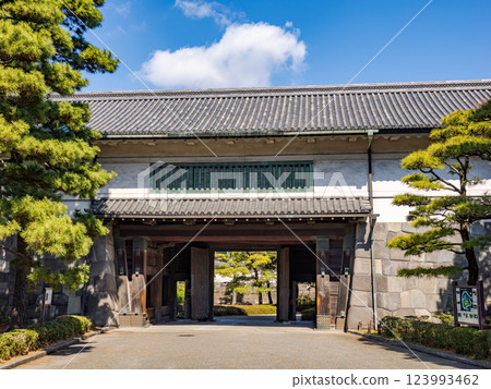 The Imperial Palace East Gyoen Hirakawa Gate 123993462