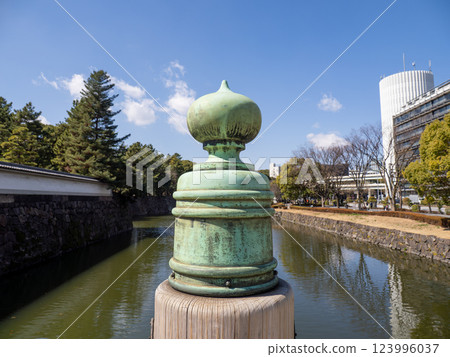 Edo period balustrade and engraved characters on the railing of Hirakawa Bridge at the site of Edo Castle 123996037