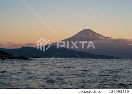 Mt. Fuji and the shore at sunrise Mt. Fuji and the shore at sunrise 123998219