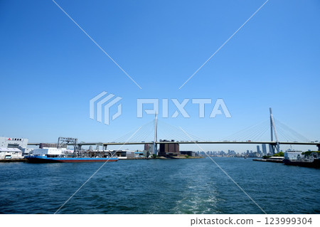 Osaka City, Osaka Prefecture_Tempozan Ohashi Bridge 11_May 2024 Osaka City, Osaka Prefecture_Tempozan Ohashi Bridge 11_May 2024 123999304