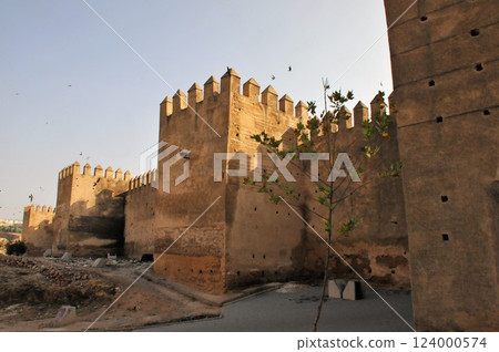 Morocco, Fez, Medina (old town), old town walls Morocco, Fez, Medina (old town), old town walls 124000574