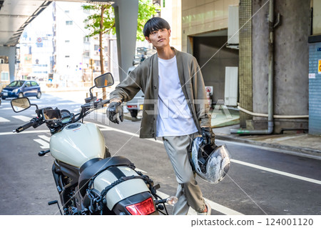 Tokyo Touring A male rider meeting up with his touring friends 124001120