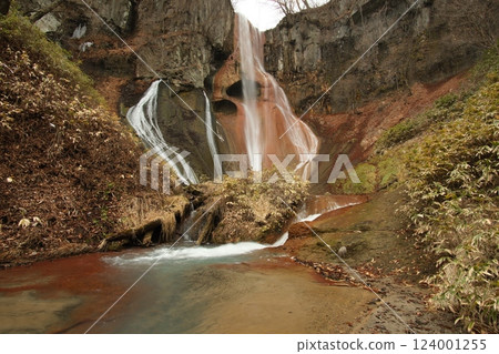 Osen Falls (Kusatsu Town, Agatsuma District, Gunma Prefecture) Osen Falls (Kusatsu Town, Agatsuma District, Gunma Prefecture) 124001255