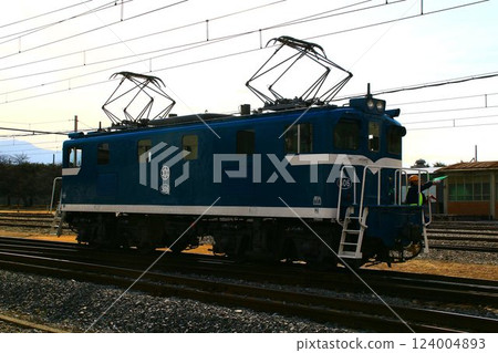 The electric locomotive of the Chichibu Railway pulling freight trains on the Chichibu Road The electric locomotive of the Chichibu Railway pulling freight trains on the Chichibu Road 124004893