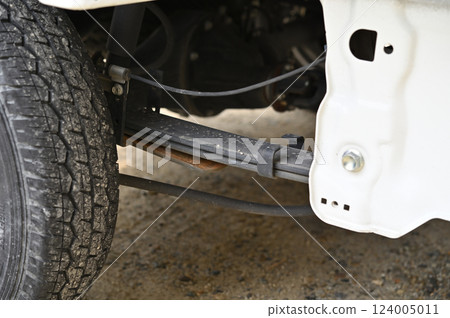 輕型卡車板簧 124005011