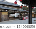Early morning first shrine visit to Ise Inner Shrine 124006859