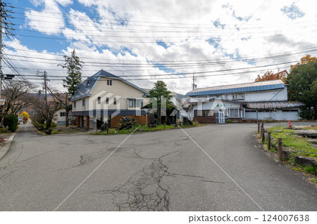 The historic old road "Salt Road" and its surrounding areas 124007638