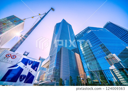 日本東京城市景觀虎之門山站塔（虎之門山站）等景觀。 124009363