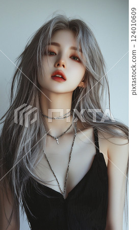 Female idol-style portrait 124010609