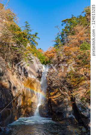 （山梨縣）秋天Shosenkyo Sensen瀑布 124013285