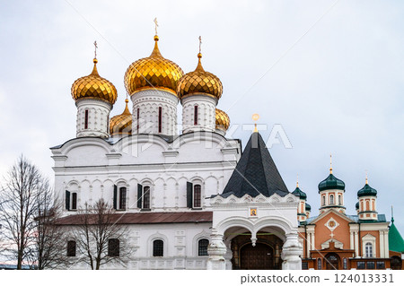 Trinity Cathedral of Ipatiev Monastery in Kostroma Trinity Cathedral of Ipatiev Monastery in Kostroma 124013331