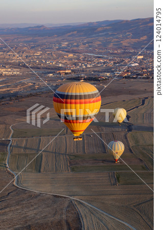Cappadocia balloon Cappadocia balloon 124014795