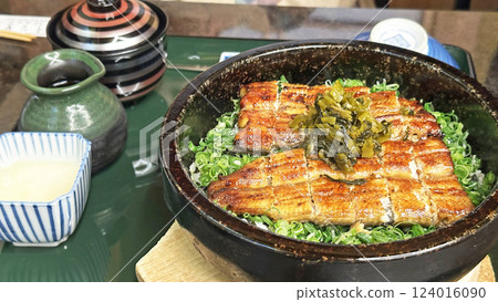 Restaurant menu (eel hitsumabushi) 124016090