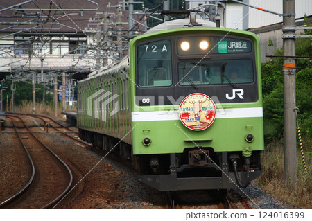 [JR-Q] Yamatoji Line 201 Series Train (Local Train: JR Namba⇔Oji) 124016399