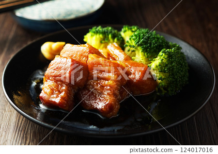 豬肚煮熟 124017016