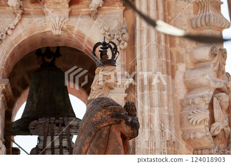 Detail of the beautiful historic Church of Santa Prisca built between 1751 and 1759 located on the east side of the main plaza of Taxco de Alarcon. Detail of the beautiful historic Church of Santa Prisca built between 1751 and 1759 located on the east side of the main plaza of Taxco de Alarcon. 124018903