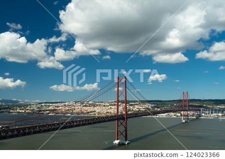 Ponte 25 de Abril Suspension Bridge. 25th of April Bridge. Portugal Ponte 25 de Abril Suspension Bridge. 25th of April Bridge. Portugal 124023366