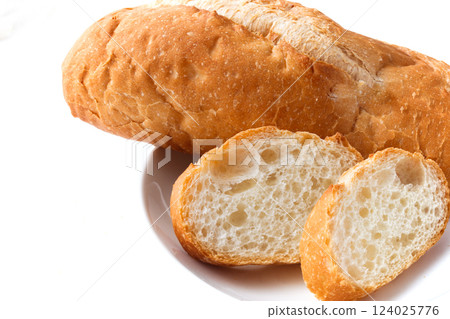 法式麵包 124025776