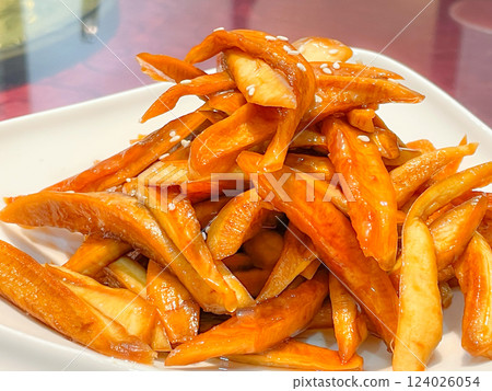 中式開胃菜：蘿蔔醃條 124026054