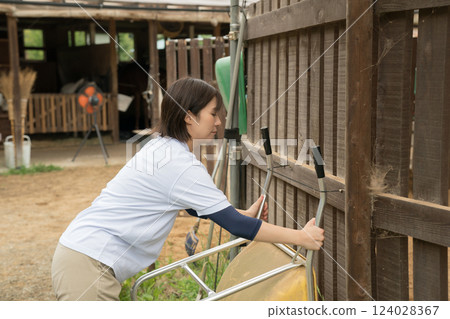 女生 女孩 女性 124028367