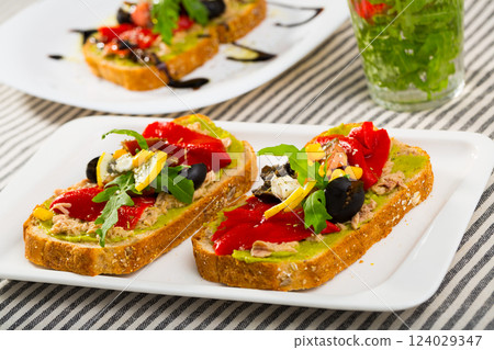 Image of sandwich with canned tuna and vegetables Image of sandwich with canned tuna and vegetables 124029347