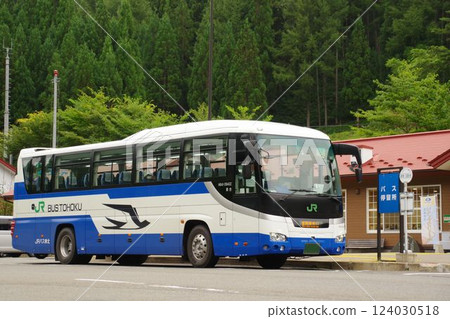 Route bus: JR Bus long-distance route bus 124030518