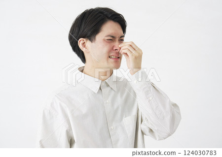 Male rhinitis white background 124030783