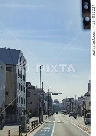 City bus: Ojikanamachi Ichikawa line seen from inside the bus 124031224