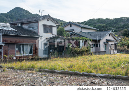 Streetscape of the Goto Islands, Kamigoto, Nagasaki Prefecture 124032835