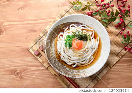 Bukkake udon 124035914
