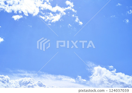 藍色的天空和雲圖像 藍色的天空和雲圖像 124037039