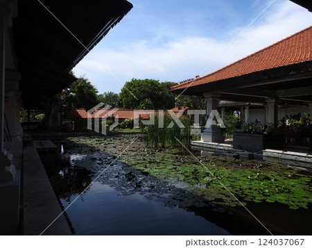 Resort Hotel Resort Hotel 124037067