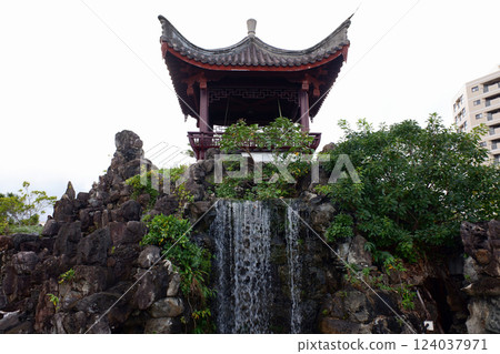 Okinawa Prefecture Naha City Fukushuen Yazan Yatei 124037971