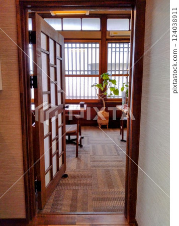 復古餐廳 時尚咖啡廳 124038911