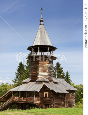 Wooden church on island Kizhi, Russia 124040102