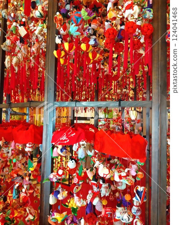 華麗的掛娃娃 124041468