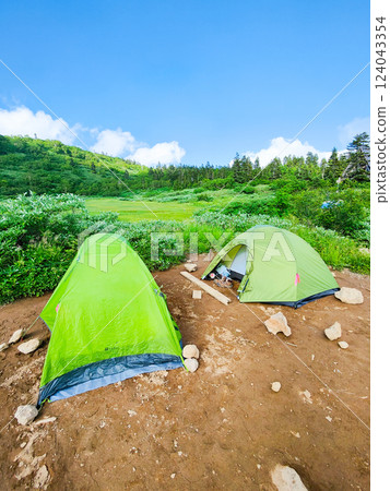 Hiuchi and Myoko mountain climbing in summer (Tent site at Takayaike Hut) 124043354