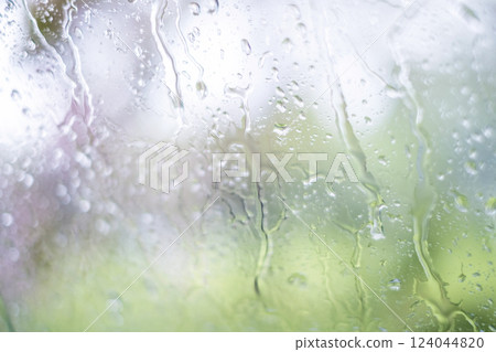 春雨圖片 124044820